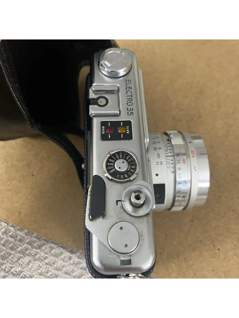 Vintage YASHICA ELECTRO 35 GSN Film Camera 1:1.7 f =45 mm w/ Case UNTESTED